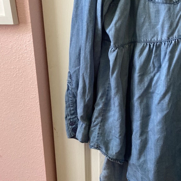 Torrid Plus Size Chambray Button Down Top - Picture 6 of 8